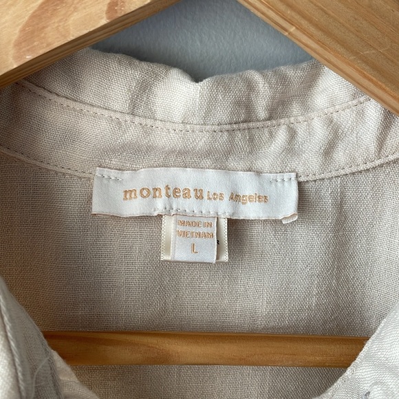 3/$30! Monteau Sleeveless Button Down - Picture 6 of 8